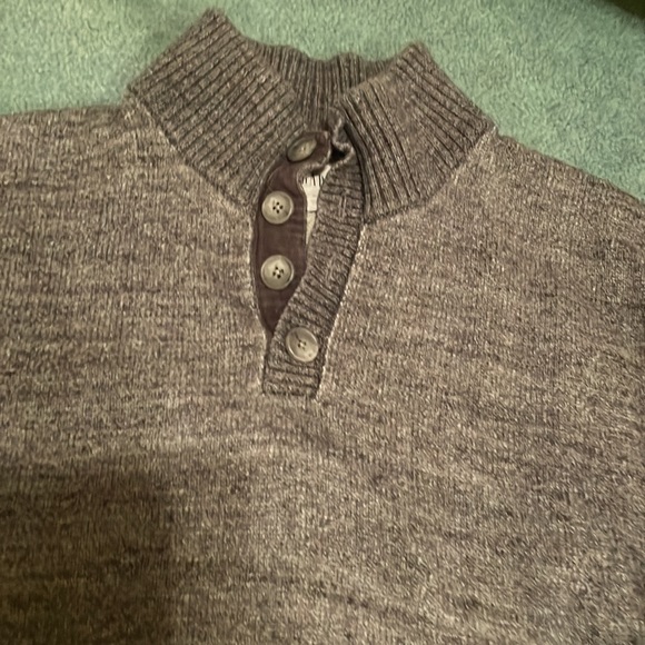 Gap quarter button sweater - Picture 3 of 3